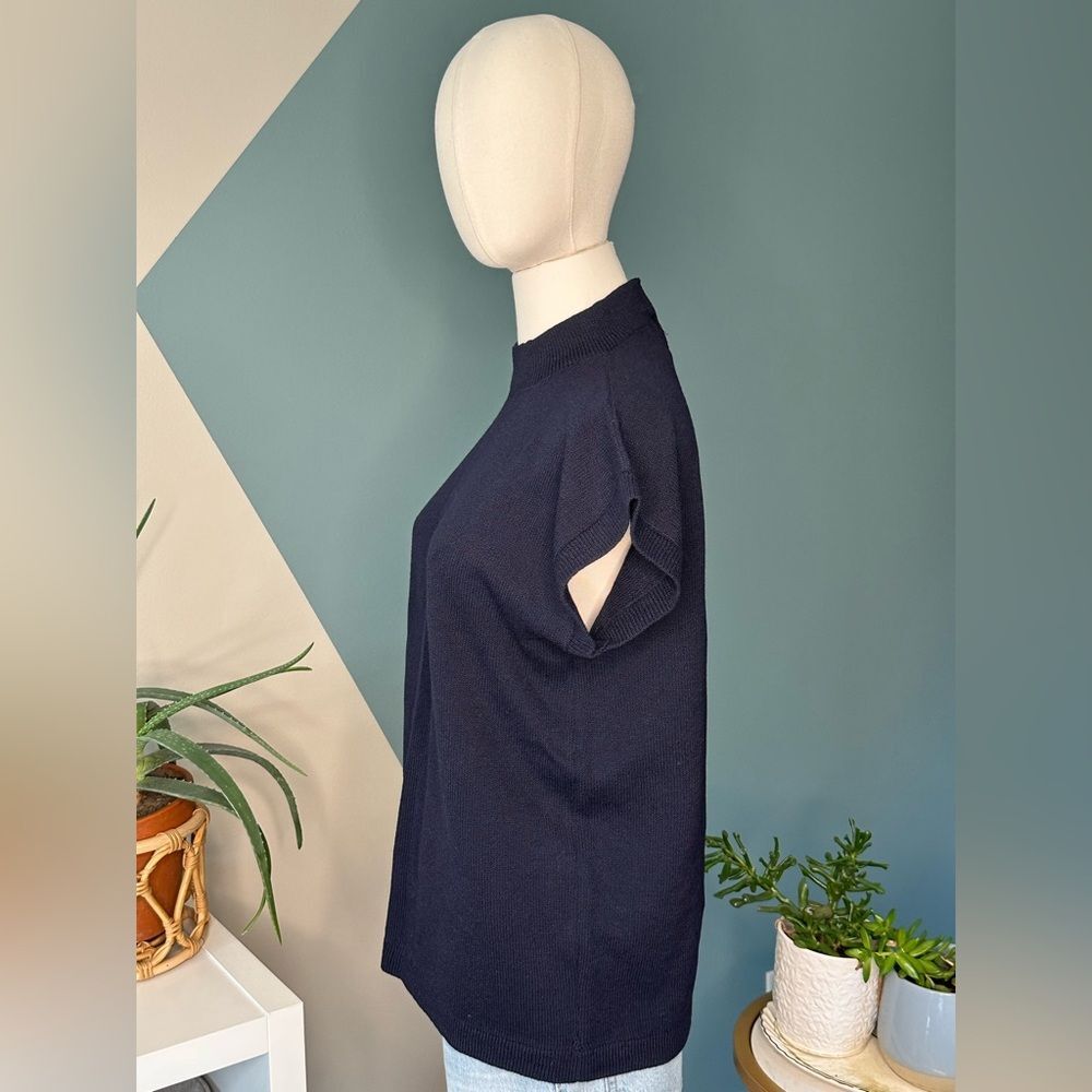 Vintage St. John Sport Navy Knit Mock Neck Zip Back Top 90s Minimalist Large - Picture 2 of 10
